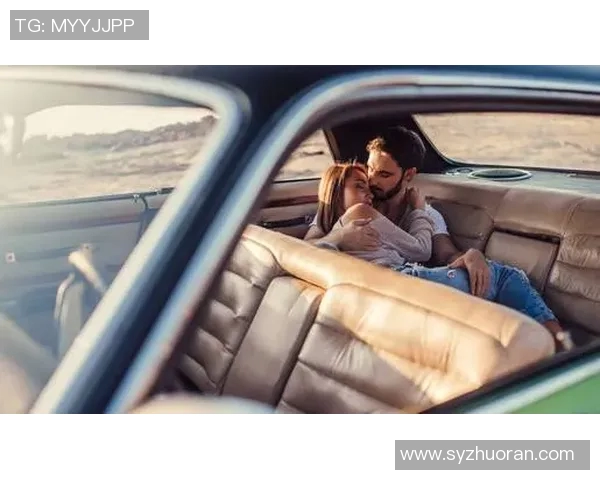 足球明星背后的女人们她们的爱情故事与生活点滴